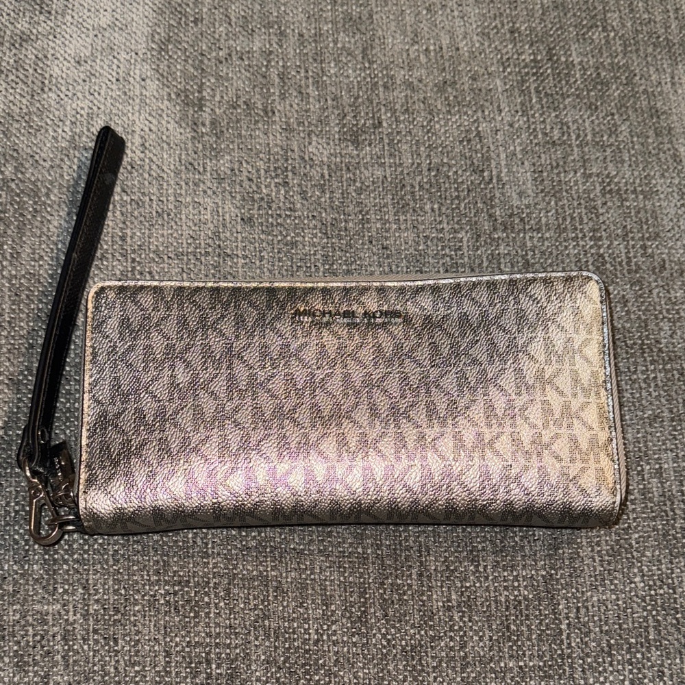 Michael Kors Metallic Silver Wristlet